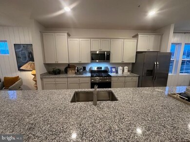 11215 Conway Place, White Plains, MD 20695 - photo 7