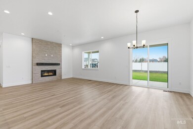 857 N Falling Water Way, Eagle, ID 83616 - photo 3