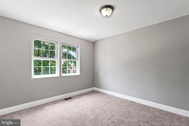 1230 Meridene Dr, Baltimore, MD 21239 - photo 4