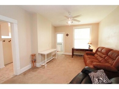 Living Room/ Dining Room