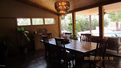monique - dining room