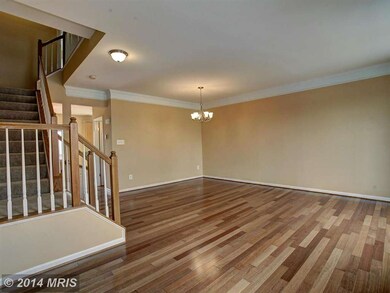 13034 Park Crescent Cir, Herndon, VA 20171 - photo 5
