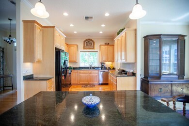 183 Arroyo Dr, Grants Pass, OR 97527 - photo 3