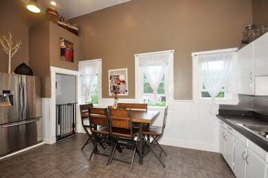 17 Valley St, Wakefield, MA 01880 - photo 6