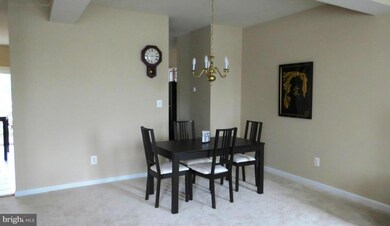 12002 Kemps Landing Cir, Manassas, VA 20109 - photo 4