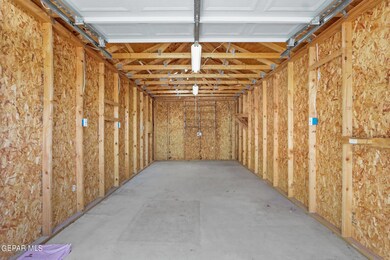 216 Lago Grande Dr, Horizon City, TX 79928 - photo 4