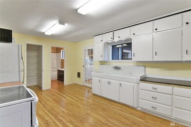 931 4th St, Mukilteo, WA 98275 - photo 4