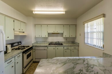 906 Bristol Dr, Cocoa, FL 32922 - photo 7