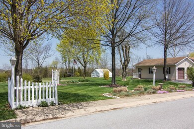 85 George St, Taneytown, MD 21787 - photo 2