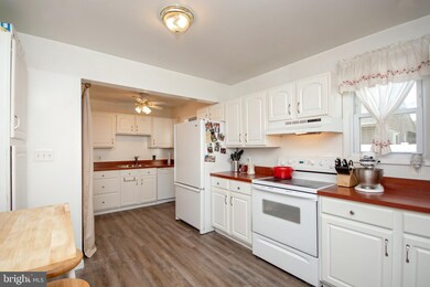 40 Greenmeadow Dr, Lutherville Timonium, MD 21093 - photo 7