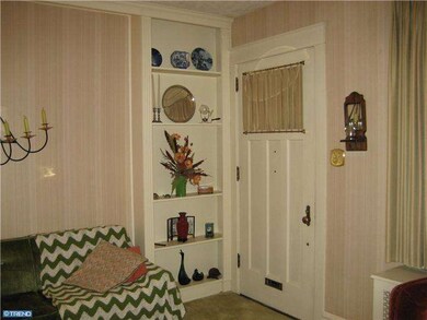 1727 Olive St, Reading, PA 19604 - photo 6