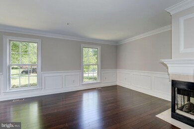 20337 Mill Pond Terrace, Germantown, MD 20876 - photo 6