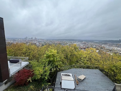 461 Fairview Place, Cincinnati, OH 45219 - photo 7