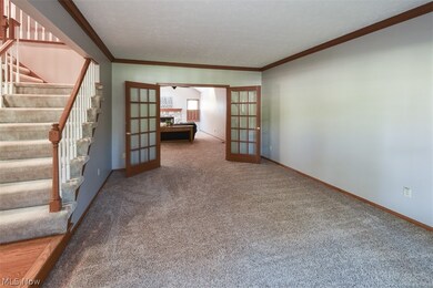 7237 Pine Woods Way, Olmsted Falls, OH 44138 - photo 4