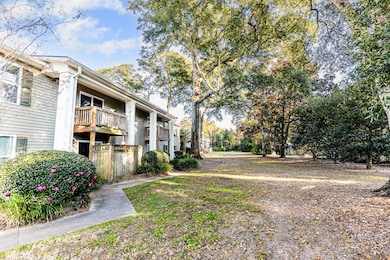 1402 Camp Rd unit 3F, Charleston, SC 29412 - photo 4