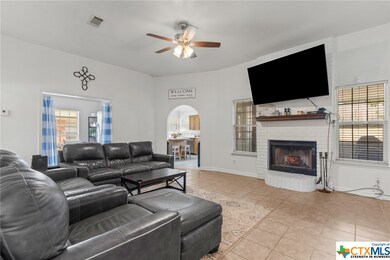 607 Clara Dr, Copperas Cove, TX 76522 - photo 4