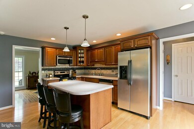 455 Giles Mill Rd, Bunker Hill, WV 25413 - photo 2