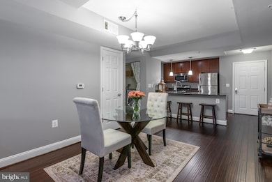 4151 S Four Mile Run Dr unit 104, Arlington, VA 22204 - photo 5