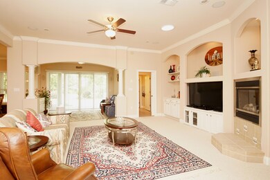 4229CougarLiving