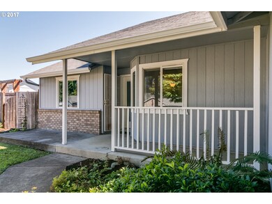 1148 Ash Grove Loop, Creswell, OR 97426 - photo 3