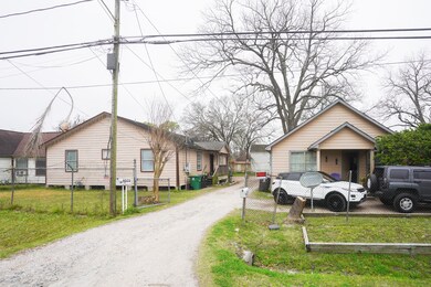 6533 Enid St, Houston, TX 77022 - photo 3