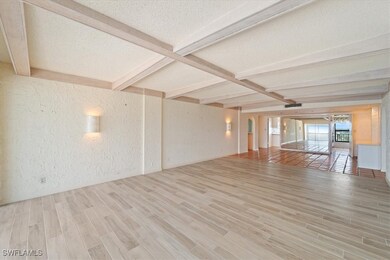 2171 Gulf Shore Blvd N unit 701, Naples, FL 34102 - photo 5
