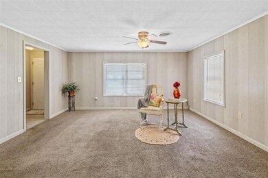 203 N Craig St, Jennings, LA 70546 - photo 4