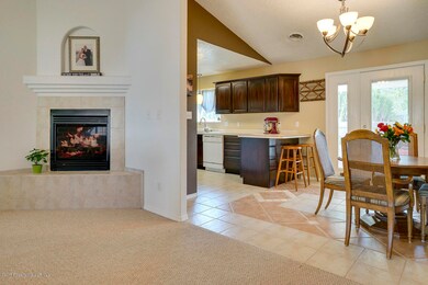 106 Meadow Cir, Bloomfield, NM 87413 - photo 4