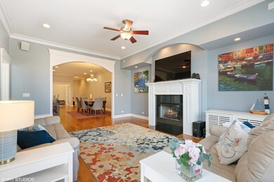 4927 N Damen Ave unit 3D, Chicago, IL 60625 - photo 4