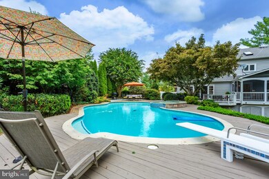 9841 Coral Bells Ct, Vienna, VA 22182 - photo 3