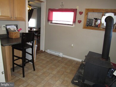 255 W North St, Waynesboro, PA 17268 - photo 7