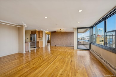 LeHavre on the Water unit 9A, Flushing, NY 11357 - photo 3