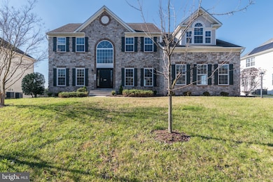 7108 Glen Pine St, Glenn Dale, MD 20769 - photo 2