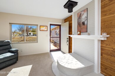 003_Foyer