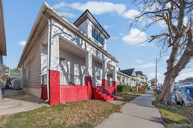 2657 Botsford St, HamtraMcK, MI 48212 - photo 4