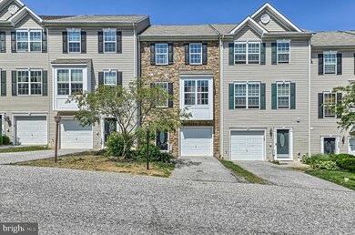 335 Clay Ave unit 24, Dallastown, PA 17313 - photo 2