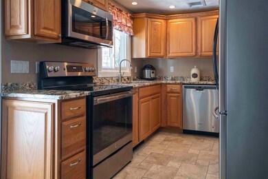 4 Iroquois Cir, Londonderry, NH 03053 - photo 6
