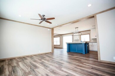 4204 Balsa St, Carlsbad, NM 88220 - photo 3