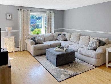 49 Donovan Ct, Merrimack, NH 03054 - photo 2