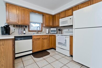18 Morningside Terrace unit 20, West Springfield, MA 01089 - photo 6