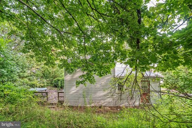 58 Ann St, Pottsville, PA 17901 - photo 3