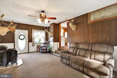 518 Spring Valley Rd, Reading, PA 19604 - photo 6