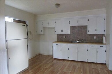 703 N Gardner St, Whitewright, TX 75491 - photo 6