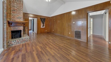 7006 Trail Valley Way, Houston, TX 77086 - photo 4