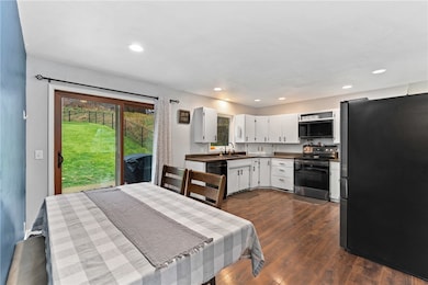 903 Roberts St, Altoona, WI 54720 - photo 6