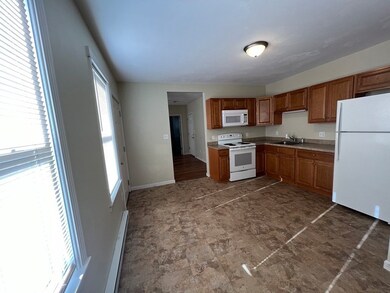 19 Whitcomb St unit 1R, Webster, MA 01570 - photo 3