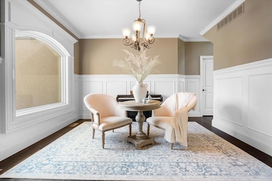 03-Interior camera 4719 Valhalla Court-1