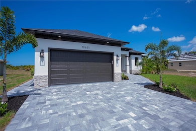 11 Pinehurst Ct, Rotonda West, FL 33947 - photo 7