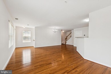 11181 Wortham Crest Cir, Manassas, VA 20109 - photo 5