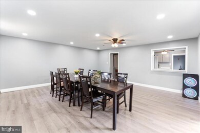 315 Elwood Place, New Castle, DE 19720 - photo 2